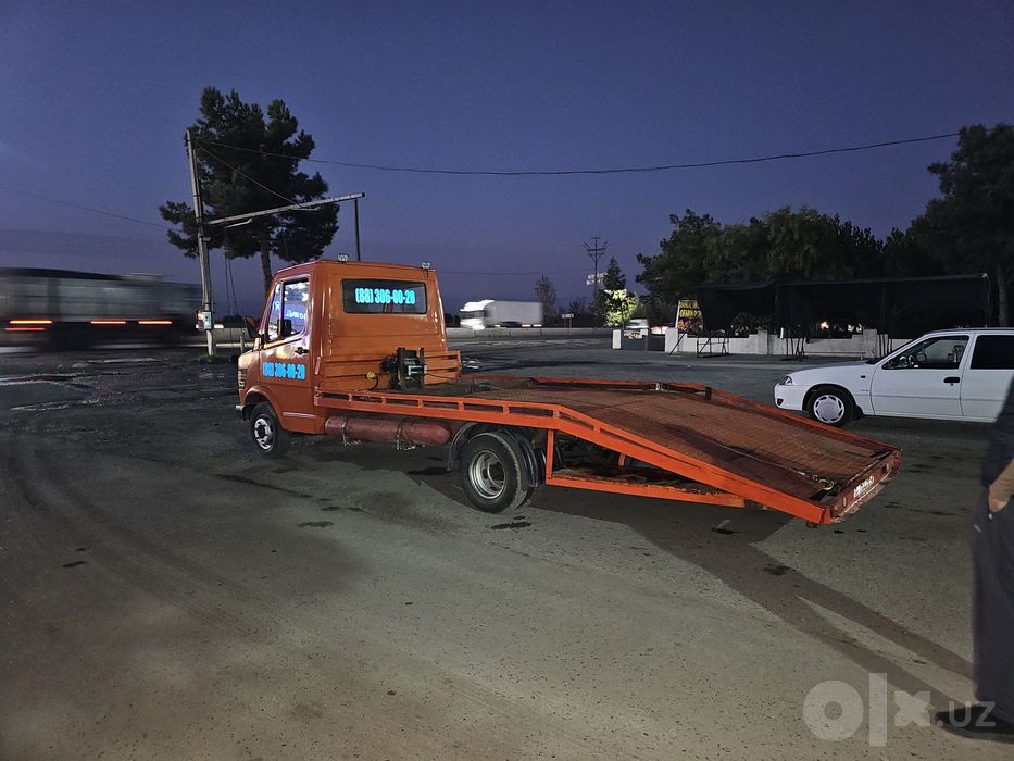 EVAKUATOR Mersedes isuzu 2.5 t mator karobka metan