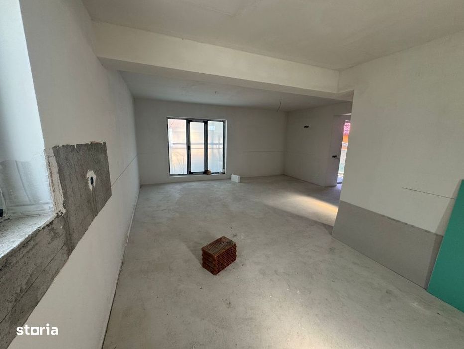 Casa noua, P+M, 4 camere, terasa, teren 550 m2, central, CORNU