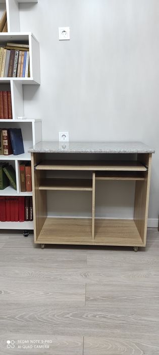 Стол компьютерный