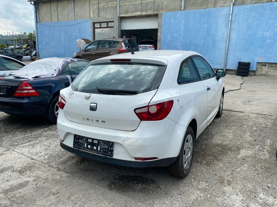 Dezmembrez piese Seat Ibiza