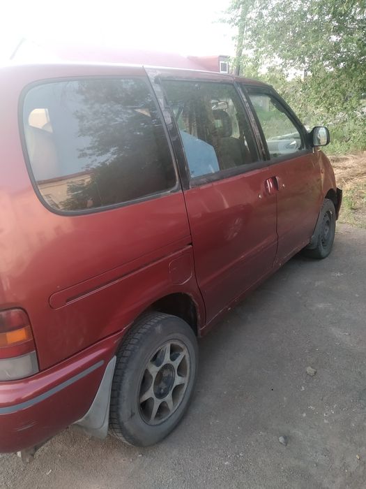 Автомобиль   Nissan sirena