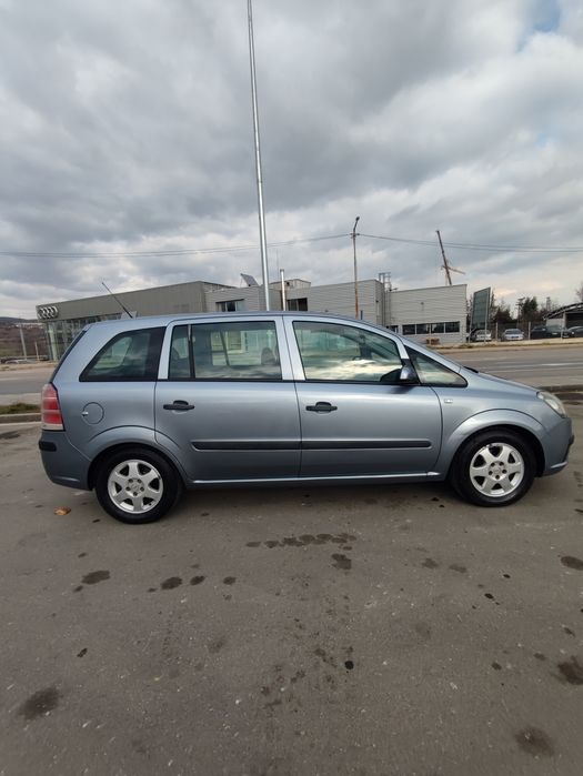 Опел Зафира Б 1.6