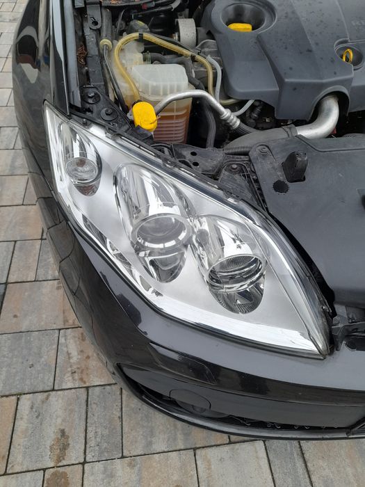 Faruri Far Stanga Dreapta Cu Lupă Renault Laguna III 3/2007-2010