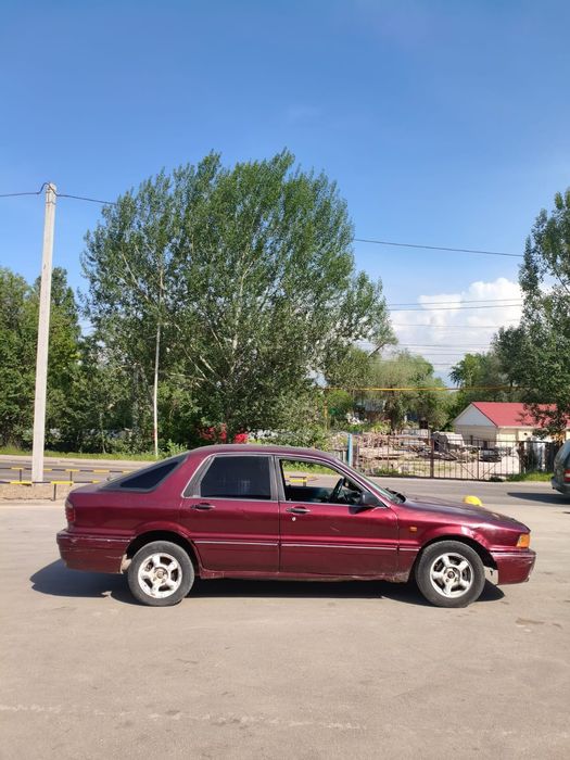 Mitsubishi Galant Митсубиси Галант 1991г.