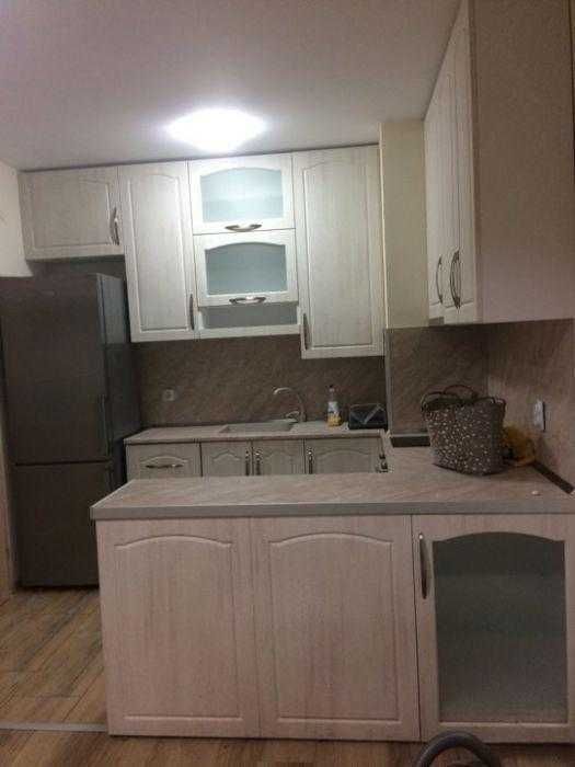 Дава се под наем Тристаен апартамент в Пловдив, Каменица 1 - 88 кв.м за 425 € - Снимка #2