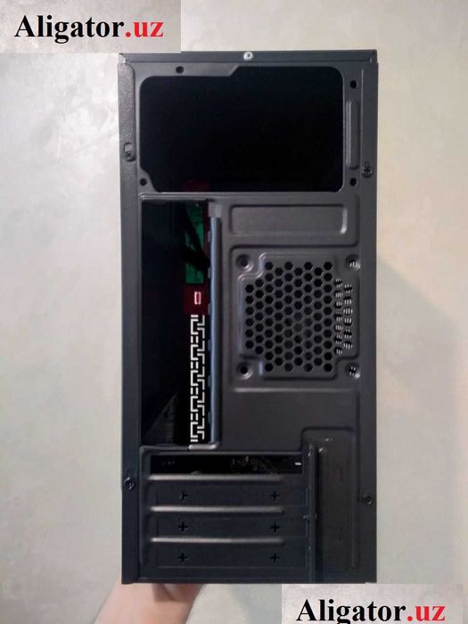 Keys ZT TECH CASE R10 .  корпус для компьютера: ZT TECH CASE R10