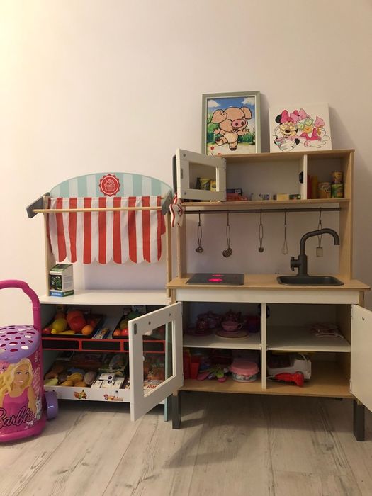 Set jucarii bucatarie si teatru