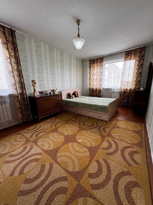 Срочно продам 3-х комн квартиру