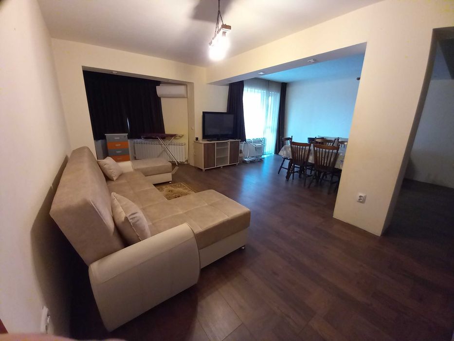 Продава се Тристаен апартамент в Варна, Бриз - 120 кв.м за 1834 €/кв.м - Снимка #1