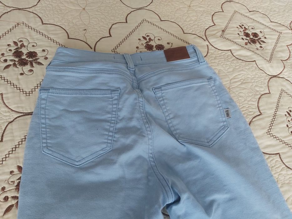 Летние джинсы женские