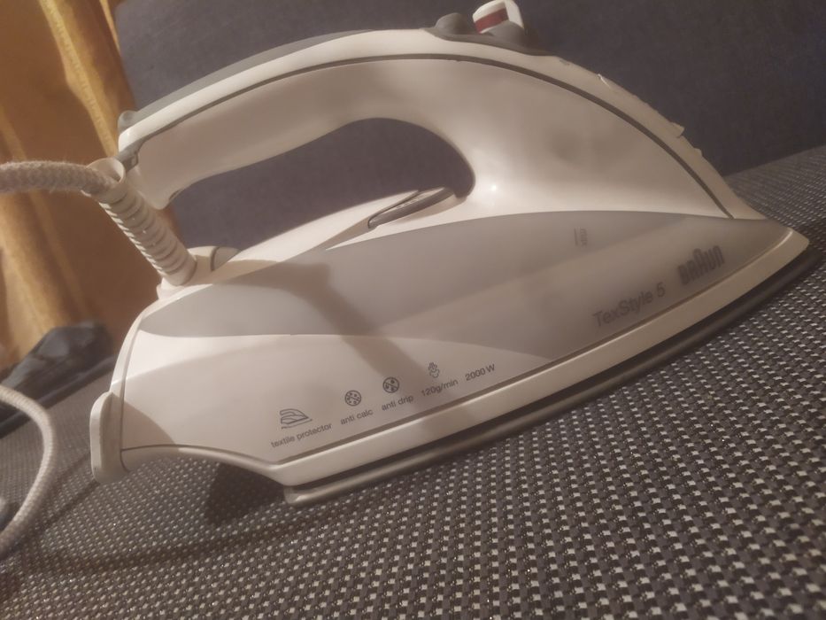 Продам Утюг Braun Texstyle 5