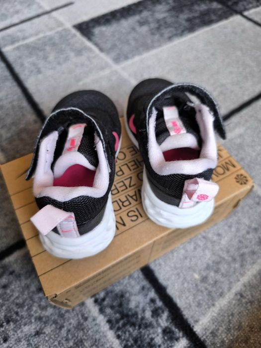 Детски маратонки Nike 21 номер