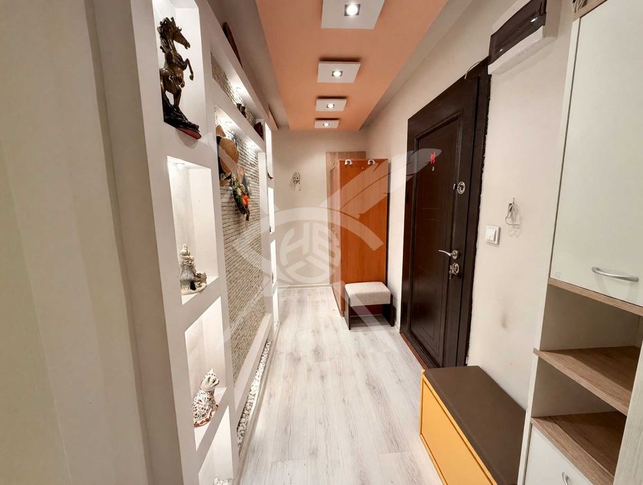 Продава се 3ен в Центъра!103535