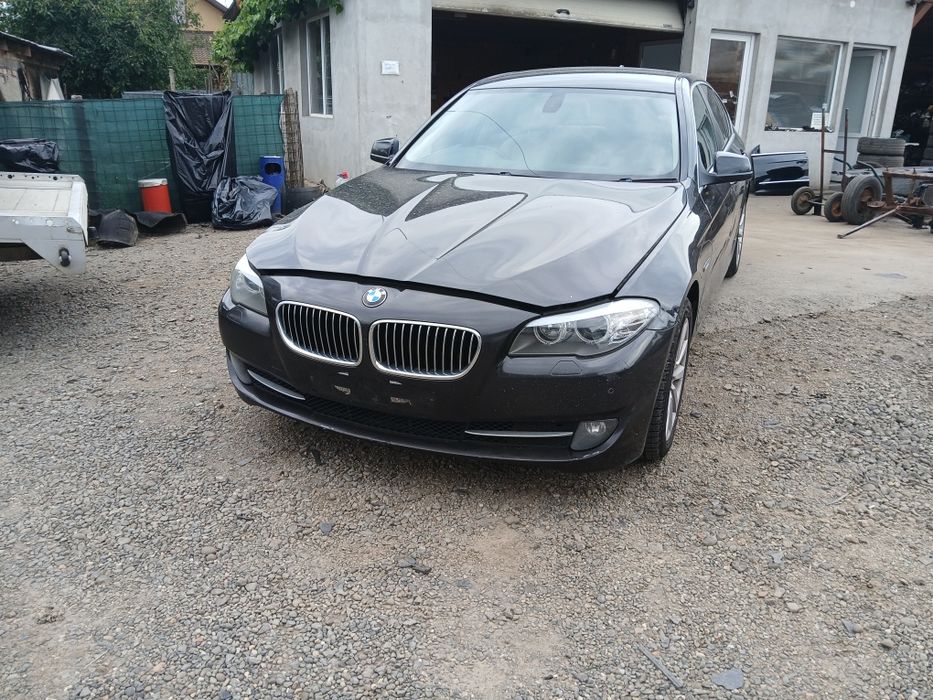 Dezmembrez Piese Bmw F10 din 2011