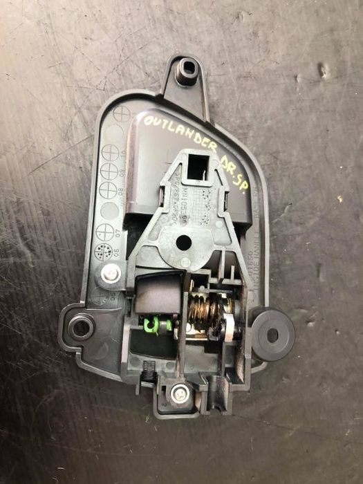 maner usa interior dreapta spate mitsubishi outlander 2 2006-2012