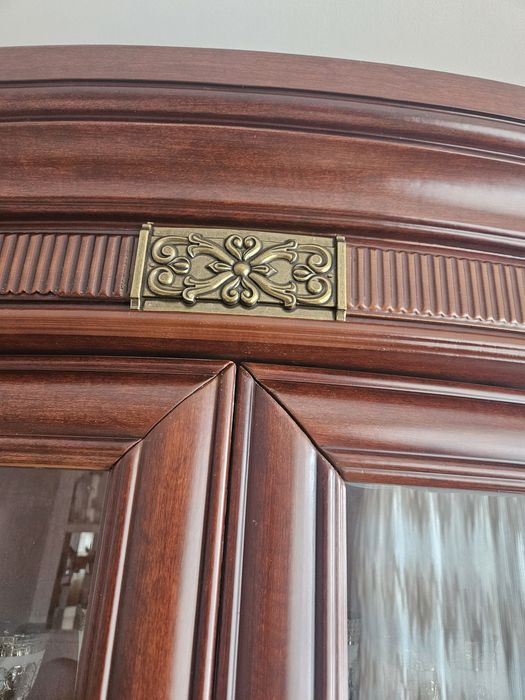 Срочно продам деревянная стенка