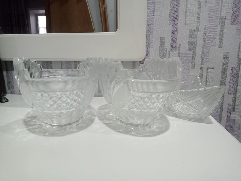Продам вазы хрустальные