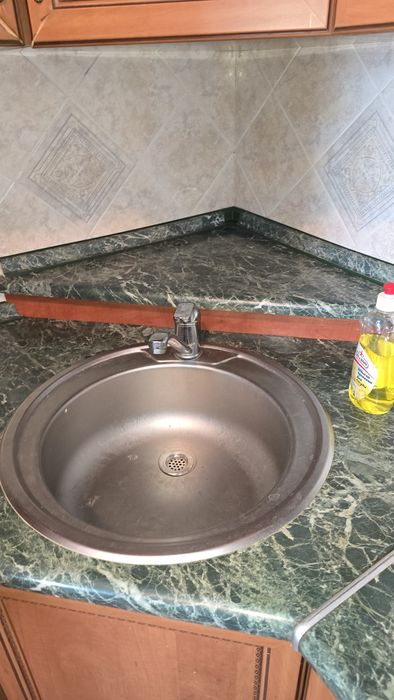 Продам кухню с техникой