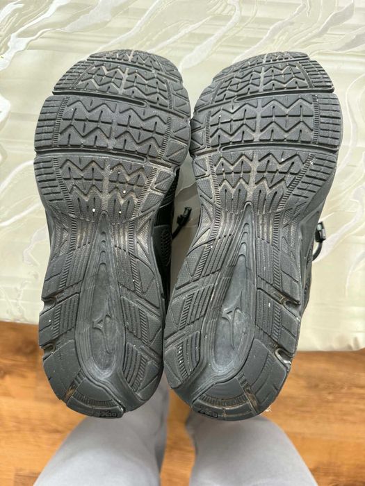 MIZUNO Маратонки № 41 отговрят на№42