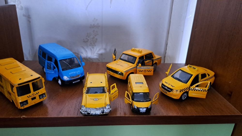 Коллекция машинок