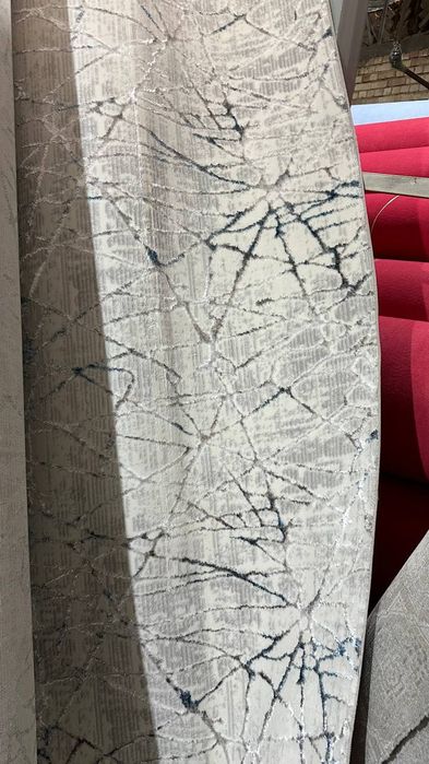 Kavralan kavralin kovralan gilam optim sotamiz ustonofka qilamiz narxi