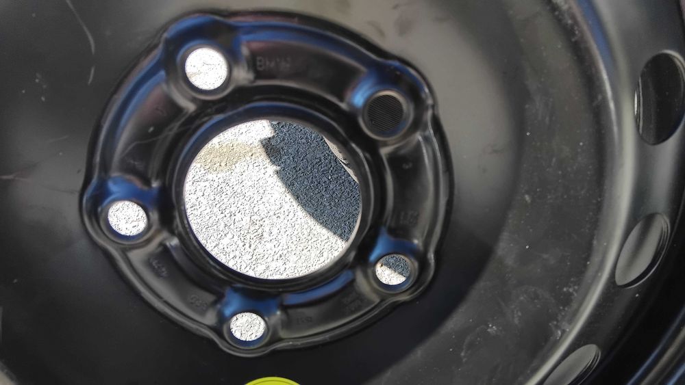 Чисто нова резервна гума с джанта патерица 125/70/16