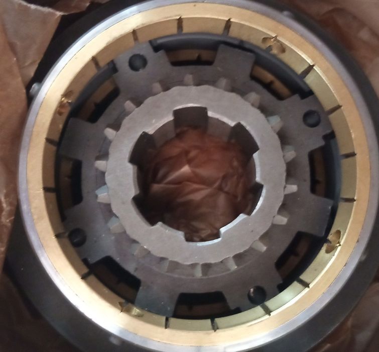 Продам синхронизатор маз 2/3 , 4/5