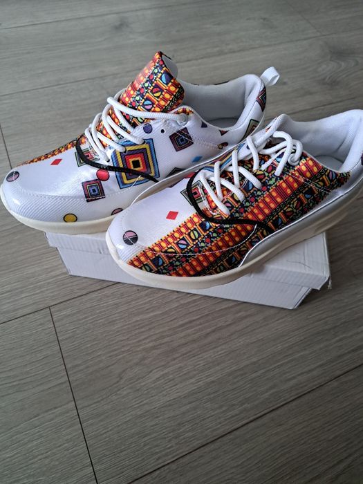 Adidași dama!Model deosebit!Nepurtati!