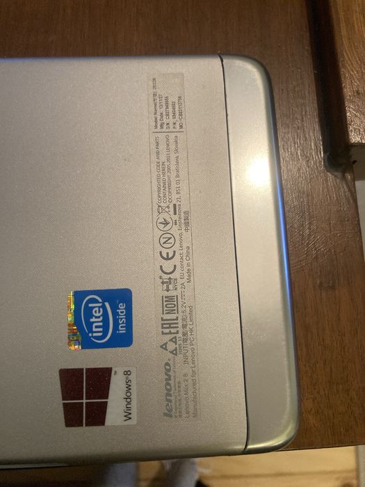 Lenovo miix2 - 8”