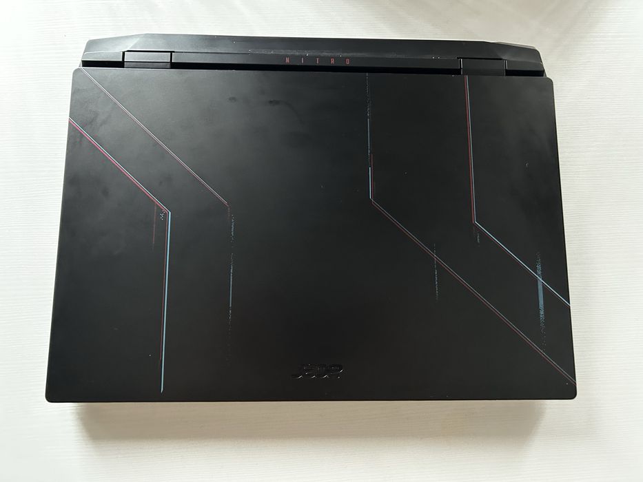 Laptop gaming Acer nitro 5 i9 rtx4060