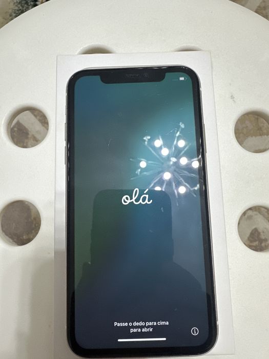 Продам iPhone 11 в идеальном состояний