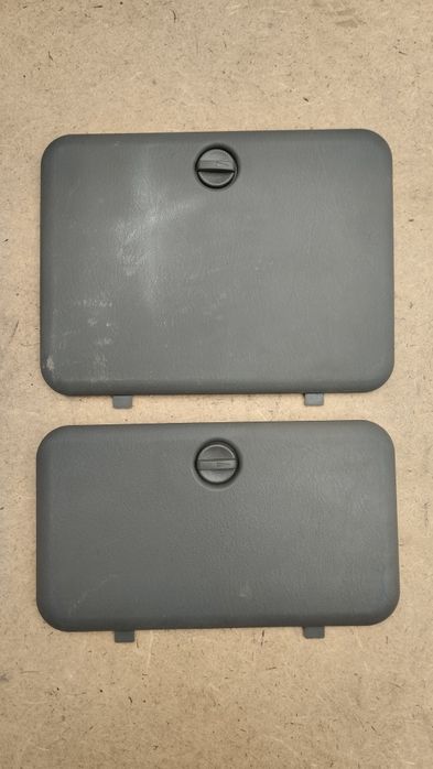 Лючки обшивок багажника Montero Sport