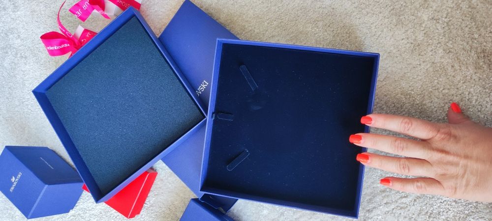 Кутии за бижута Swarovski, Pandora и Eden Boutique