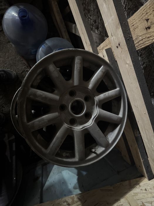Продаются диски ромашки r15 5*115