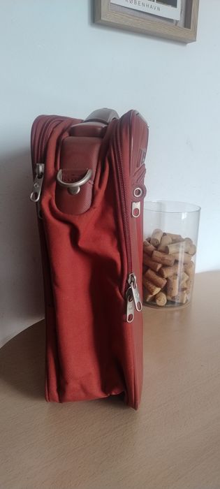 Geanta Samsonite impecabila