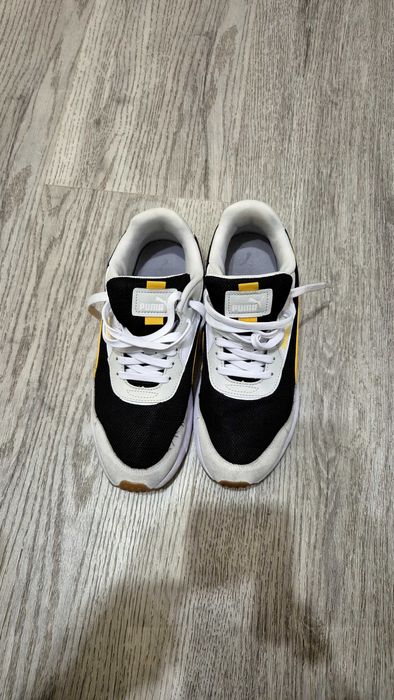 Adidasi confortabili