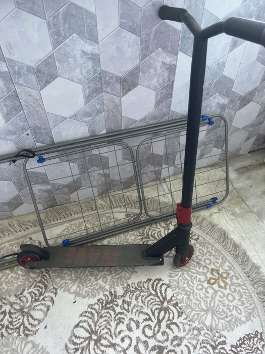 Продам трюковой самокат