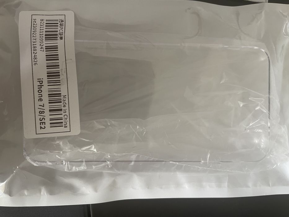 Cutie iphone 12, folii si huse diverse