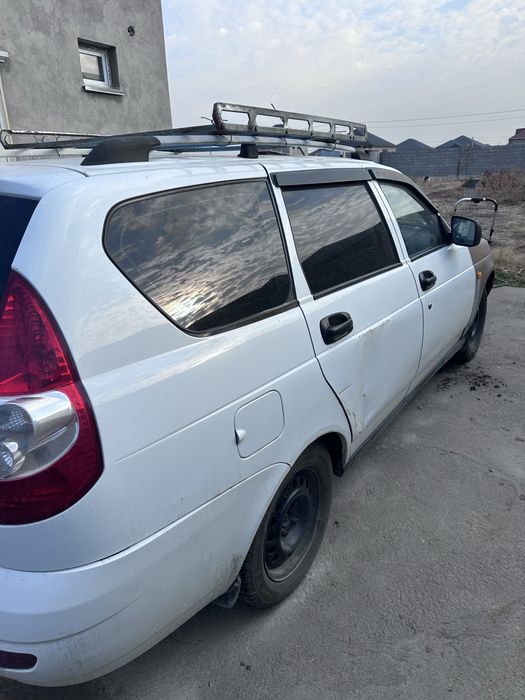 Лада приора универсал