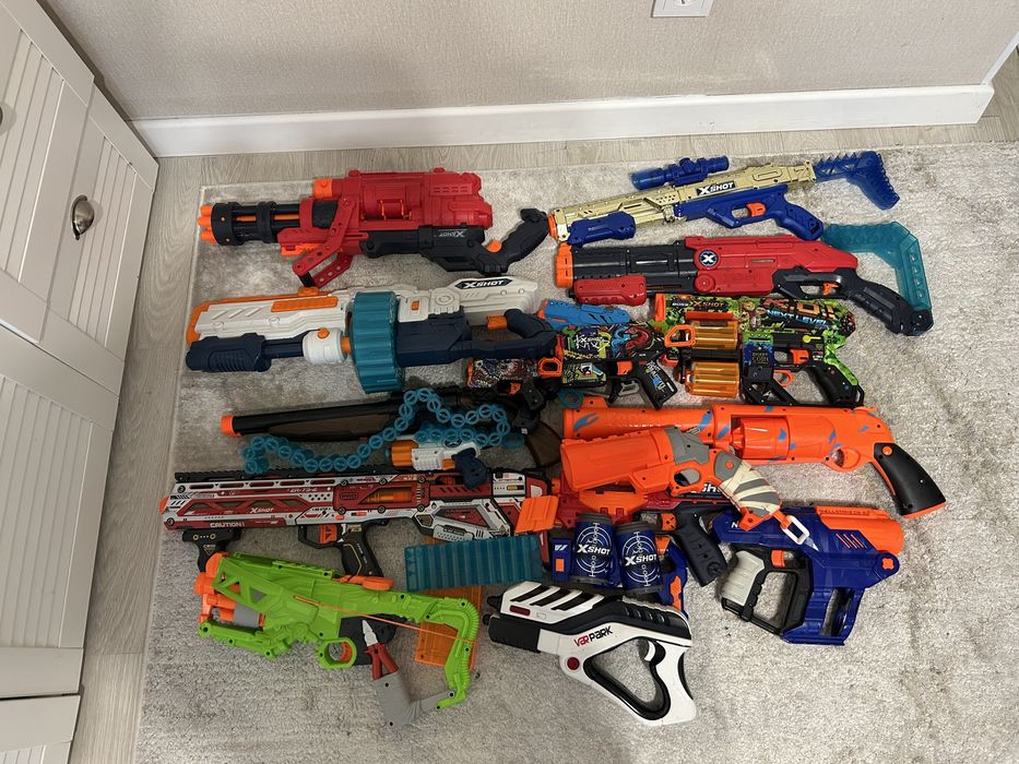 Набор Nerf из автоматов