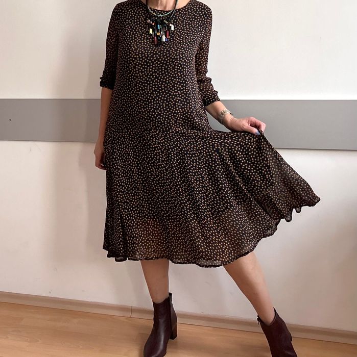 Интересна рокля с асиметрична дължина