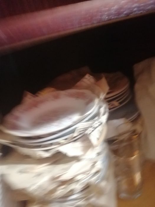 Продам тарелки разные, сервизы СССР