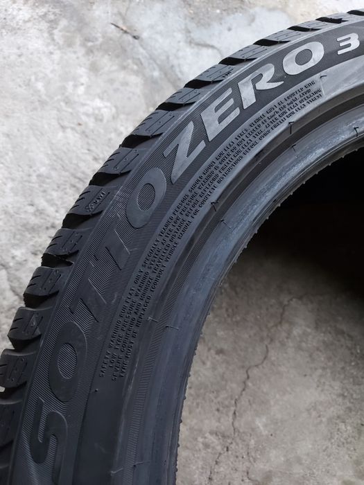 Anvelope iarna 245 45 19 • 275 40 19 Pirelli SottoZero Winter  RunFlat