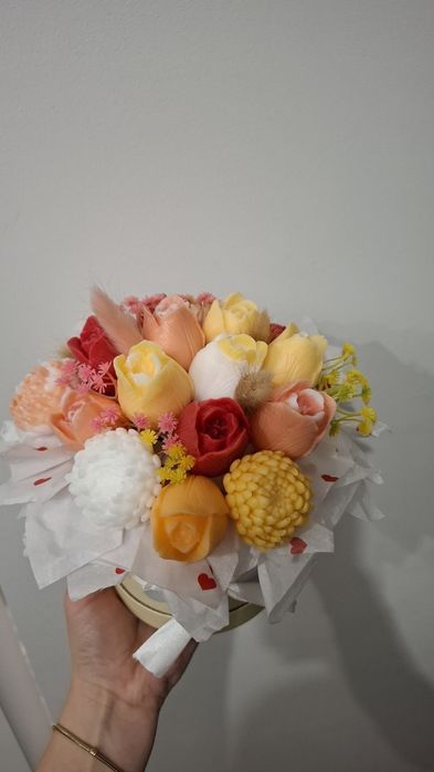 Aranjament flori de sapun