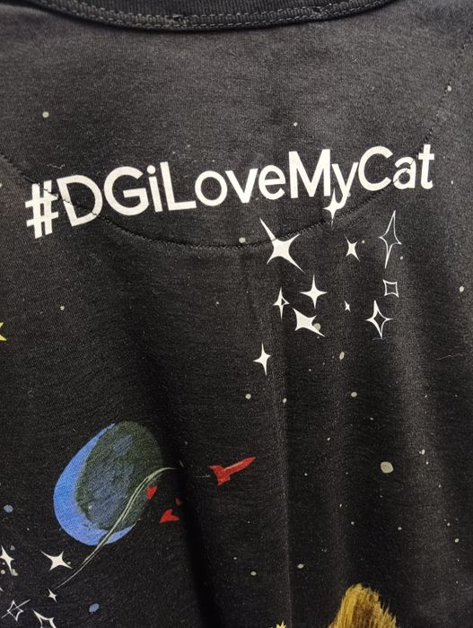 Дамска тениска нова