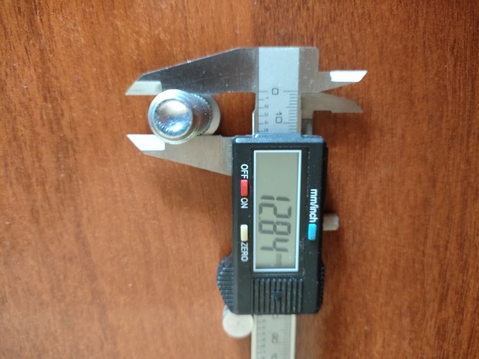 Болты для крепления колёс