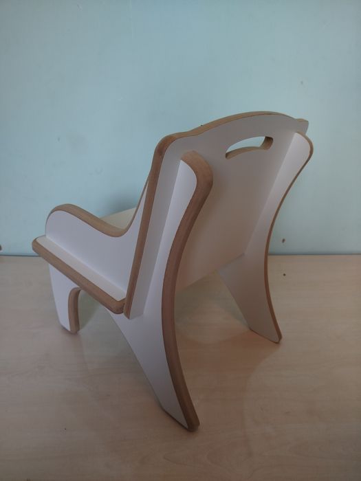 Yosh bolalar stuli 3 yoshgacha boʻlgan bolalar uchun