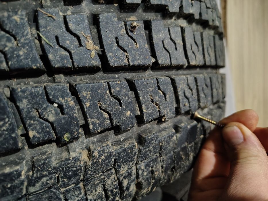 Anvelope 16 pt T5 215/65/16C