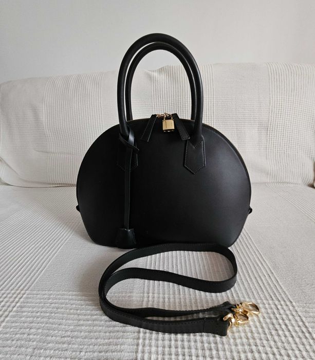 Geanta neagra, de piele - marca The Bag