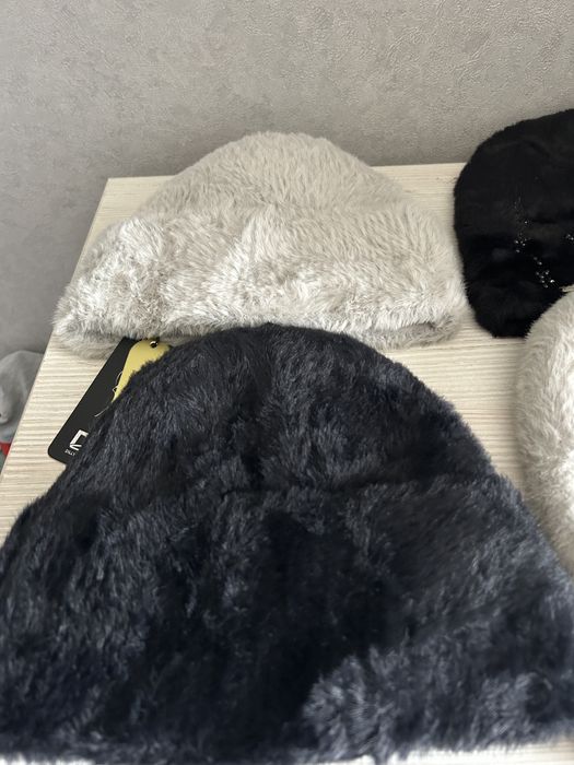 Шапки зимнии. Новые.